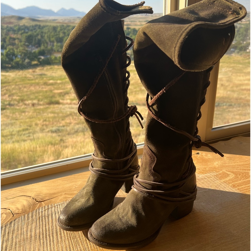 Freebird Coal Army Green Suede Boots